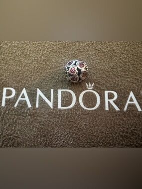 Authentic Pandora Love All Around Openworks
Bead w/ Pink CZs